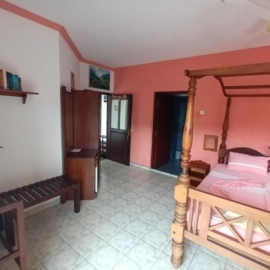 Blue Eyes Inn Унаватуна Екстериор снимка